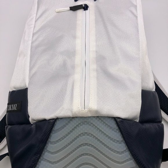 Nike Air Jordan Retro 11 L Concord Jumpman Backpac - Picture 6 of 9